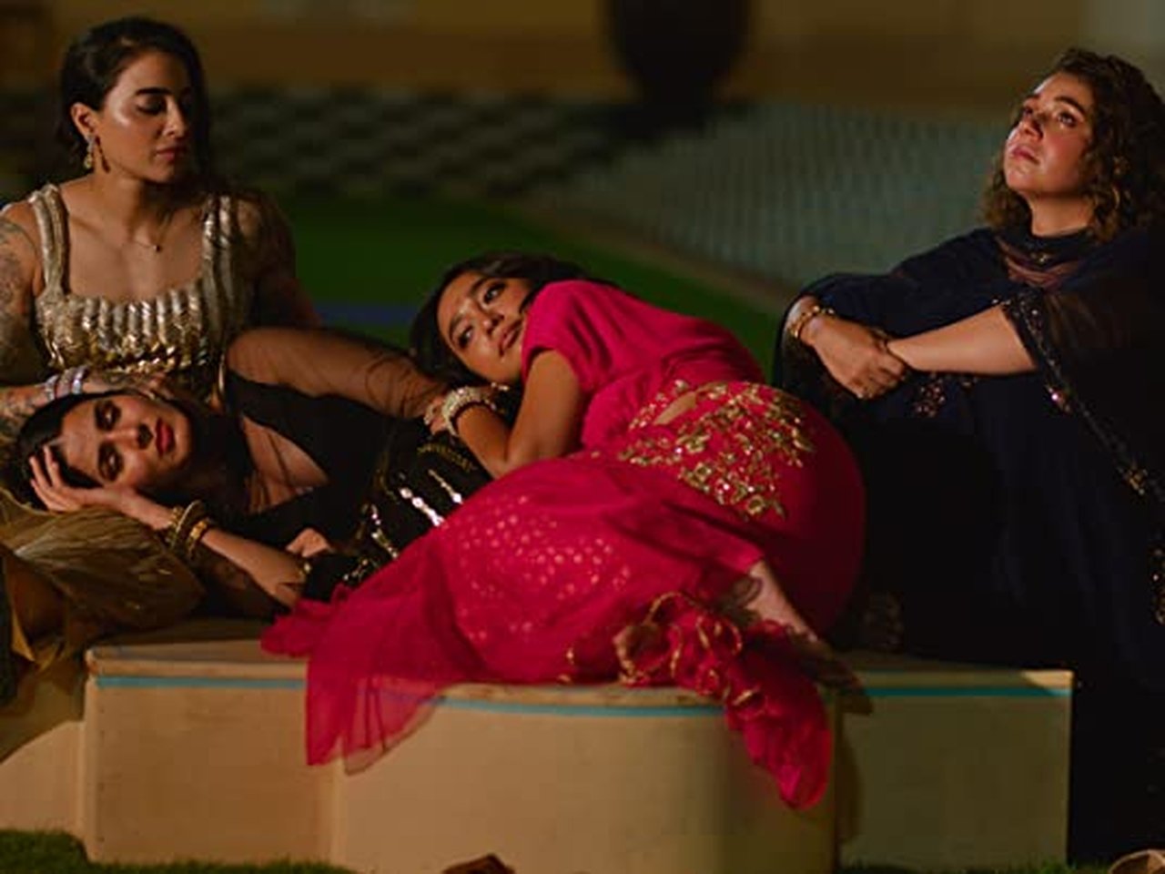 Four More Shots Please!: 2×10