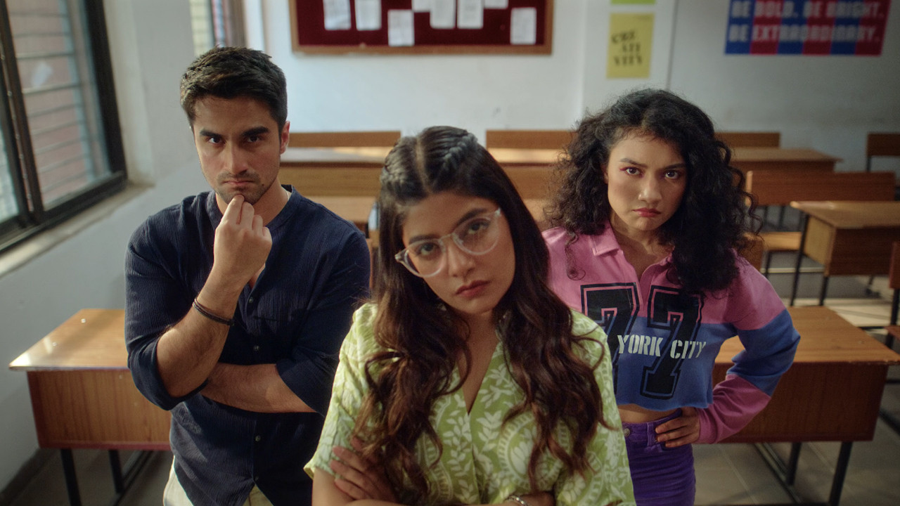 College Romance: 4×3