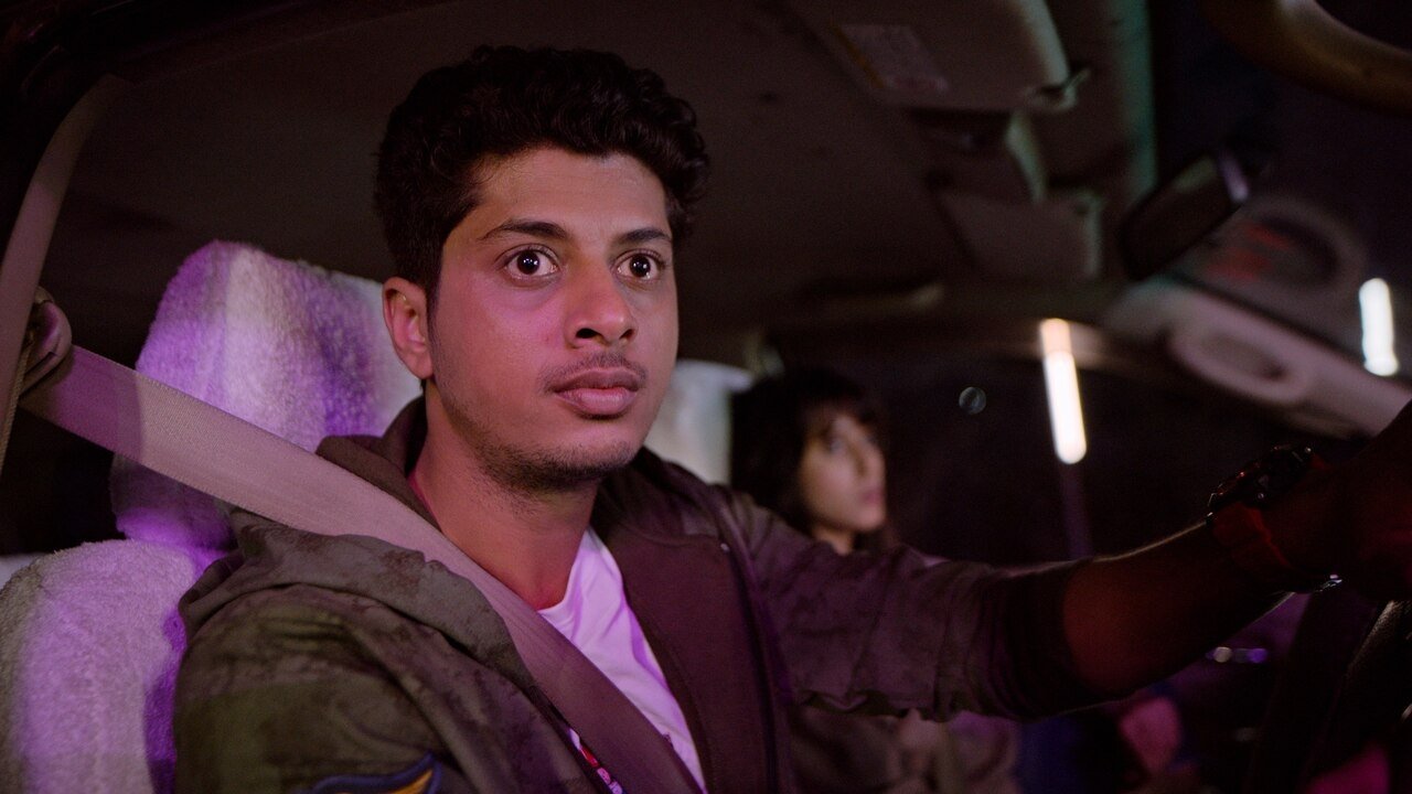 Black, White & Gray – Love Kills: 1×1