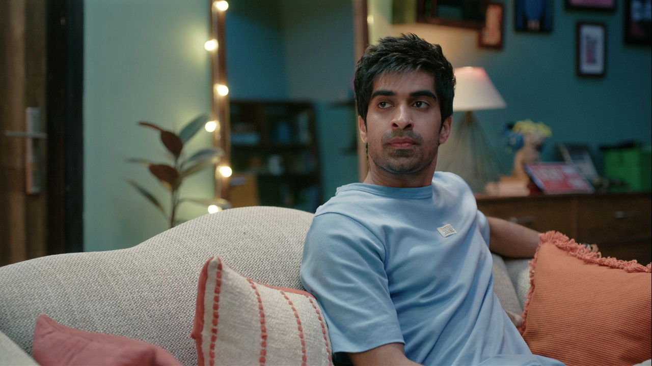 College Romance: 4×2